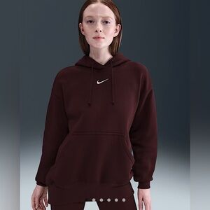 Nike Women’s Phoenix Fleece Oversized Pullover Hoodie